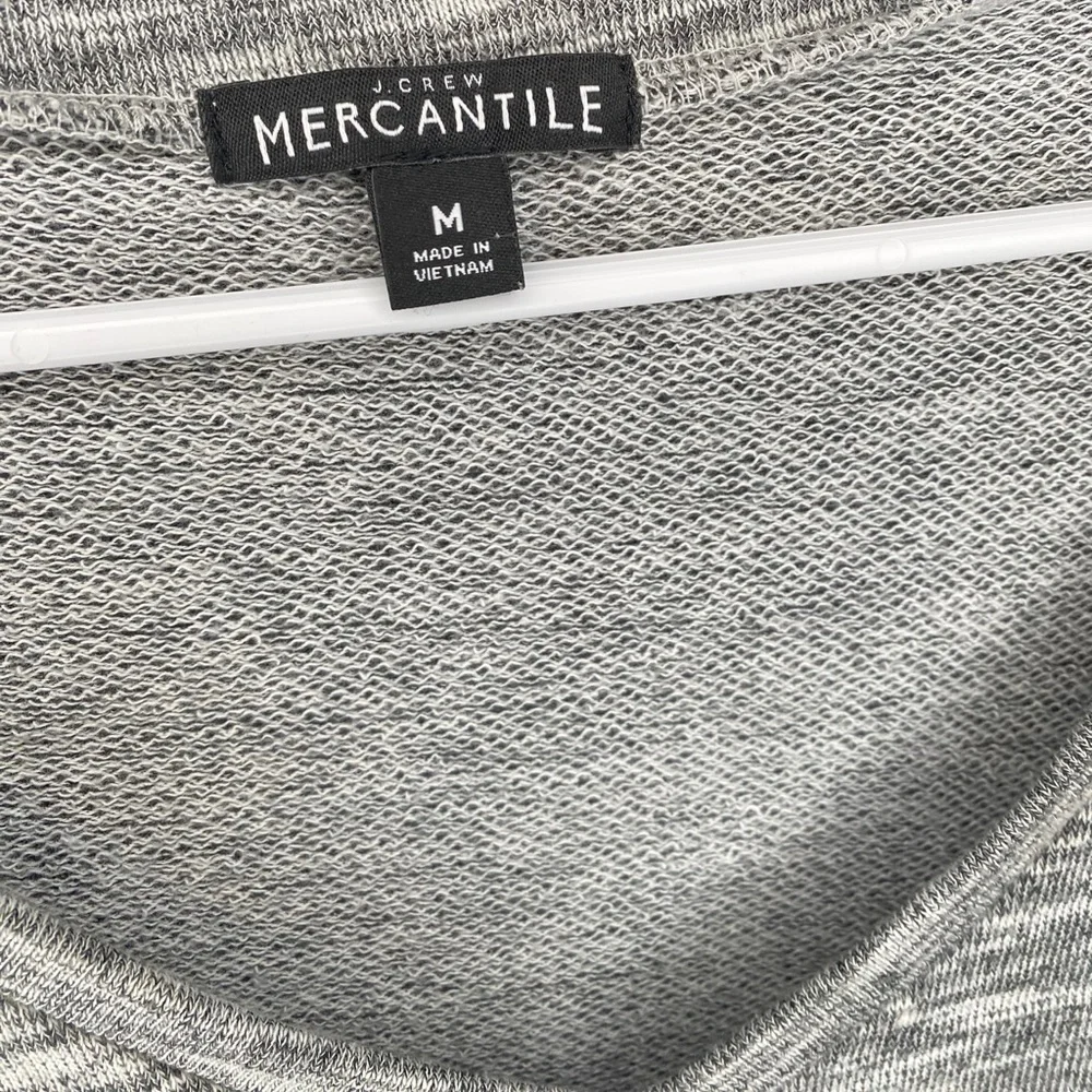 J crew Mercantile women’s gray sweater size medium V-neck